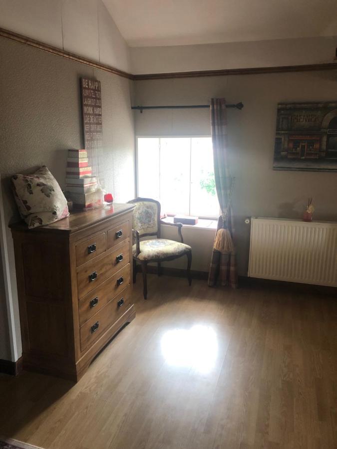 Courcome No5 Chambre D'Hotes מראה חיצוני תמונה